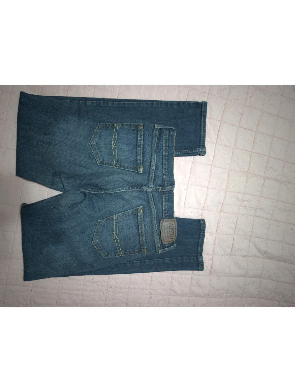 Levis these levi
